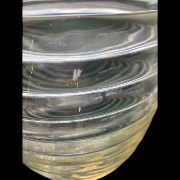 Excellent condition! Rare Vintage MCM Complete Veratex Clear Lucite Bathroom Set - Picture 4 of 15